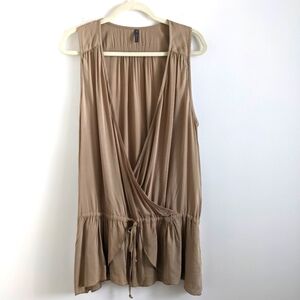 REVOLVE Riller and Fount Khaki Sleeveless Tunic Vest Top with Drawstring M 2